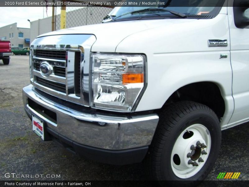 Oxford White / Medium Flint 2010 Ford E Series Cutaway E350 Commercial Moving Van