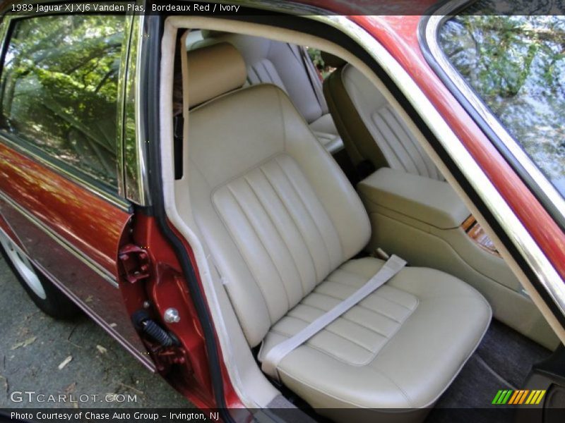 Bordeaux Red / Ivory 1989 Jaguar XJ XJ6 Vanden Plas
