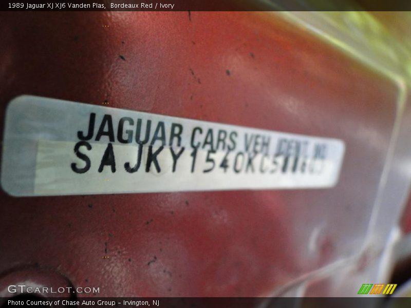 Bordeaux Red / Ivory 1989 Jaguar XJ XJ6 Vanden Plas