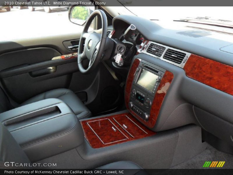 White Diamond Tricoat / Ebony 2010 Chevrolet Tahoe LTZ