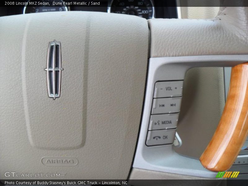 Dune Pearl Metallic / Sand 2008 Lincoln MKZ Sedan