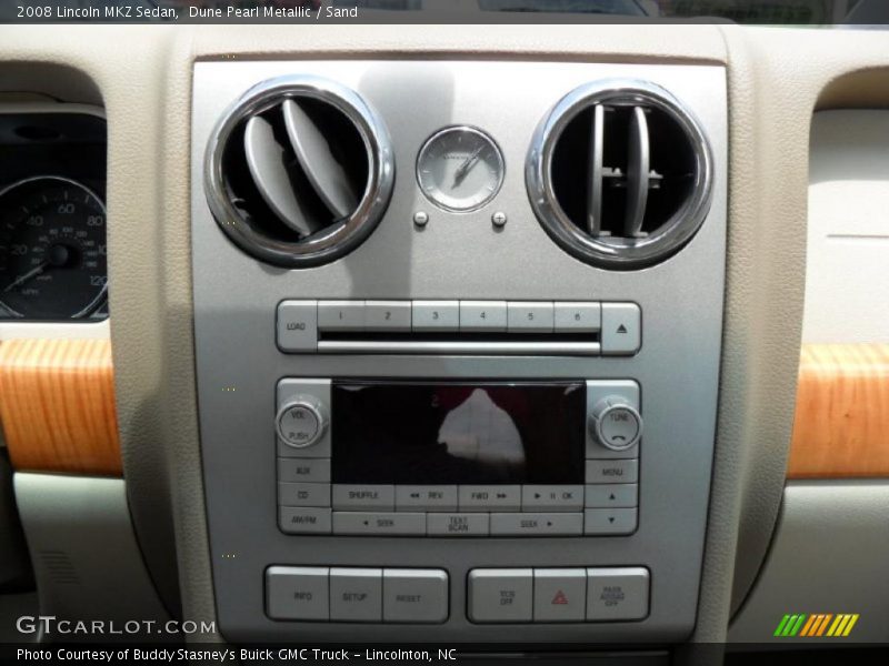 Dune Pearl Metallic / Sand 2008 Lincoln MKZ Sedan