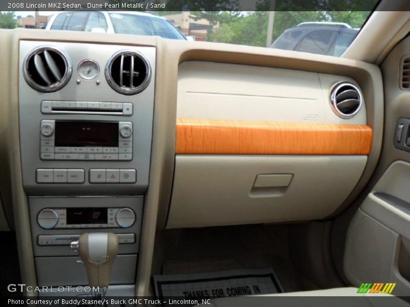 Dune Pearl Metallic / Sand 2008 Lincoln MKZ Sedan