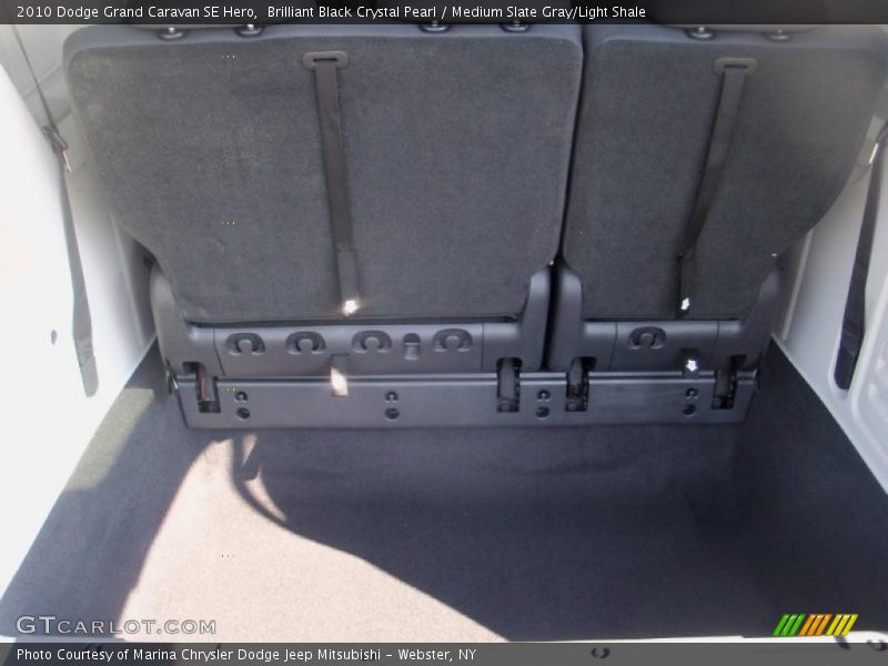 Brilliant Black Crystal Pearl / Medium Slate Gray/Light Shale 2010 Dodge Grand Caravan SE Hero