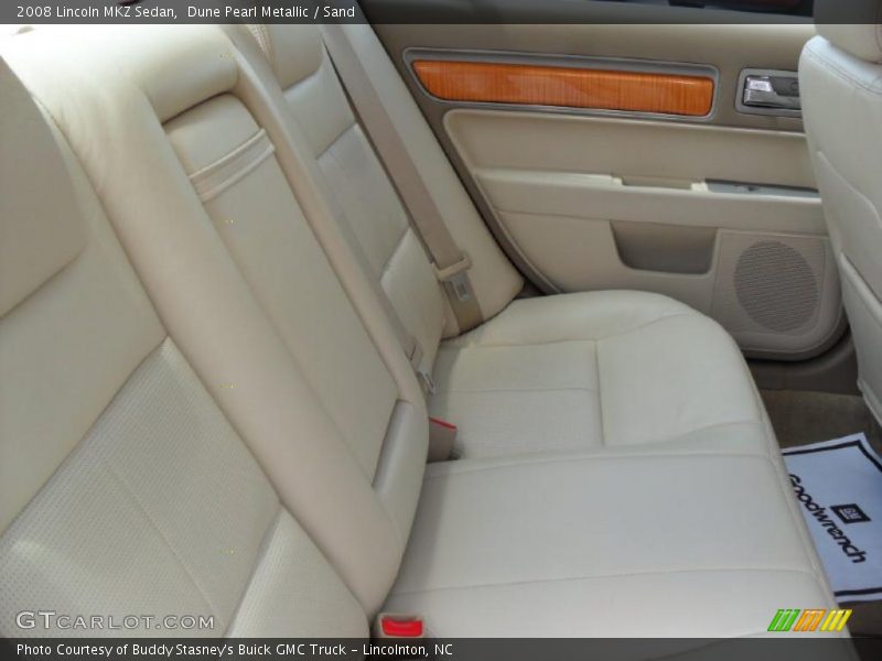 Dune Pearl Metallic / Sand 2008 Lincoln MKZ Sedan
