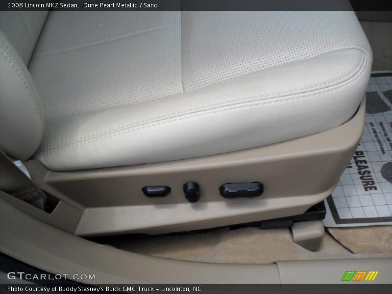 Dune Pearl Metallic / Sand 2008 Lincoln MKZ Sedan