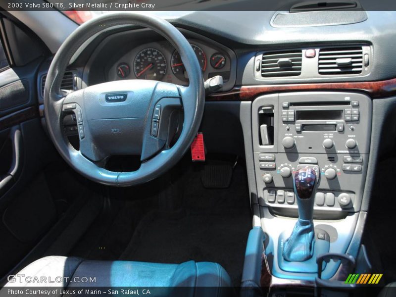Silver Metallic / Graphite Gray 2002 Volvo S80 T6