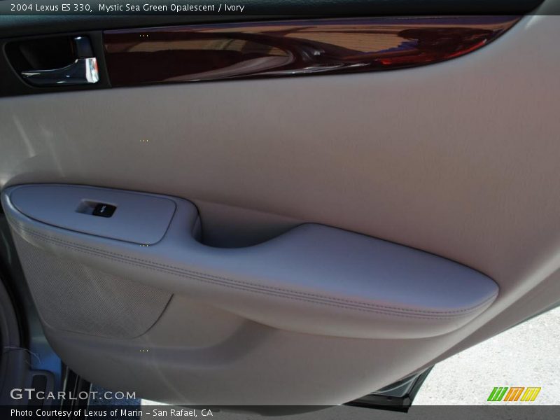 Mystic Sea Green Opalescent / Ivory 2004 Lexus ES 330