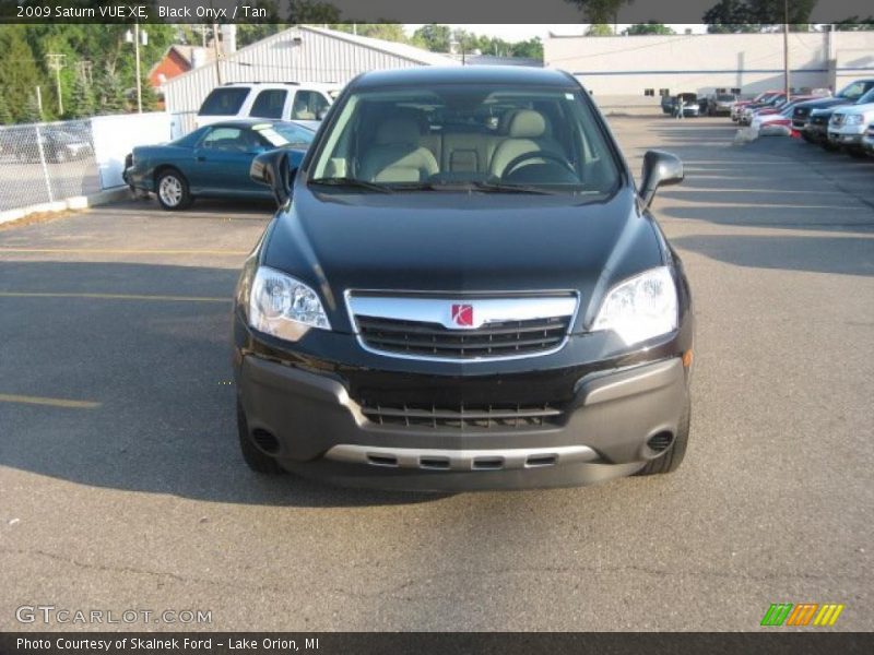 Black Onyx / Tan 2009 Saturn VUE XE