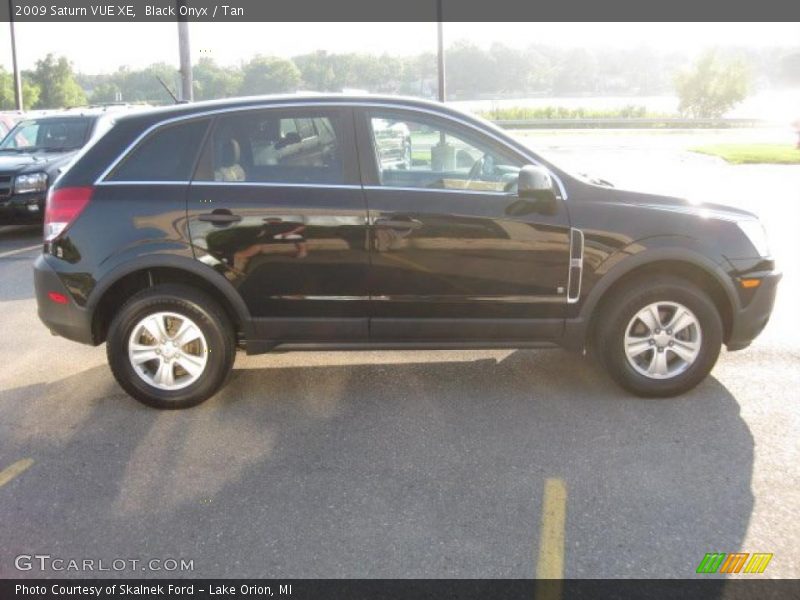 Black Onyx / Tan 2009 Saturn VUE XE