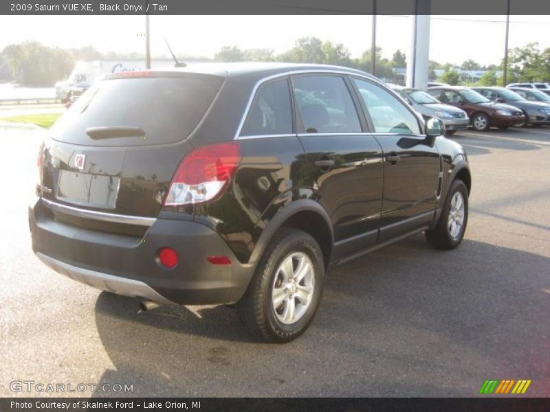 Black Onyx / Tan 2009 Saturn VUE XE
