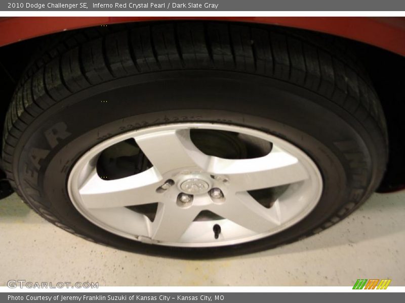 Inferno Red Crystal Pearl / Dark Slate Gray 2010 Dodge Challenger SE