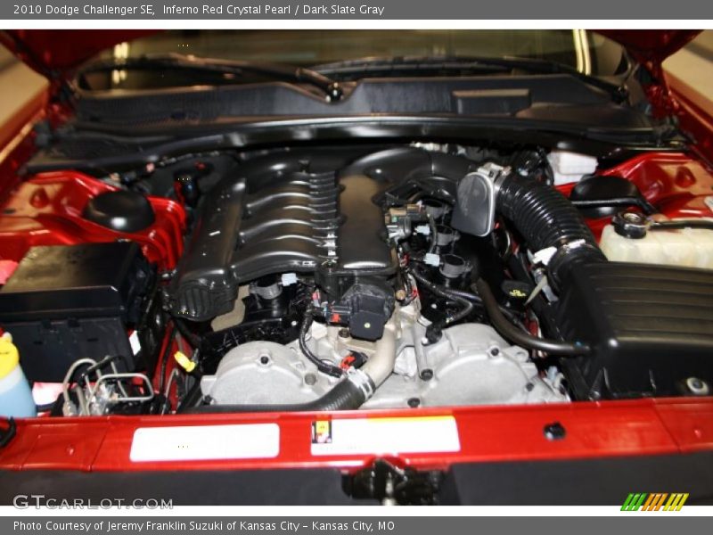 Inferno Red Crystal Pearl / Dark Slate Gray 2010 Dodge Challenger SE