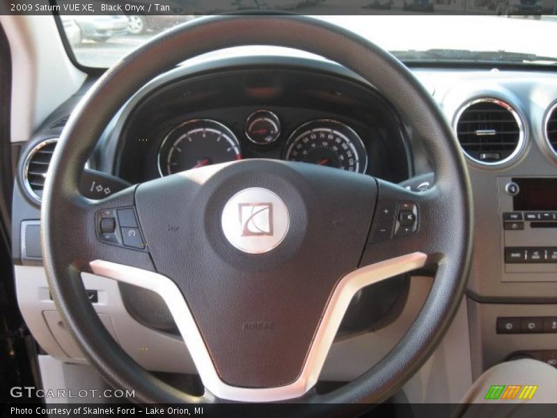Black Onyx / Tan 2009 Saturn VUE XE