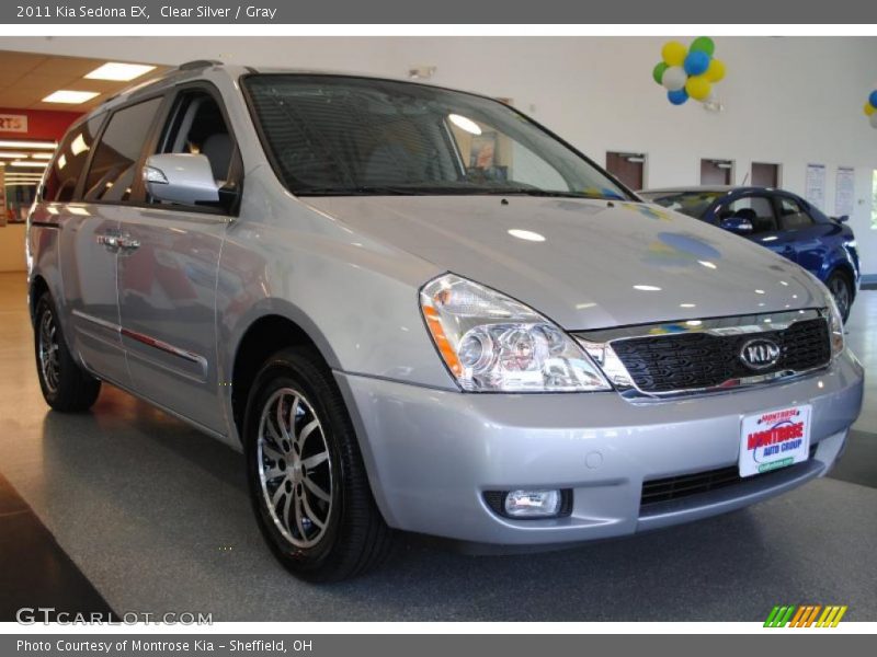 Clear Silver / Gray 2011 Kia Sedona EX