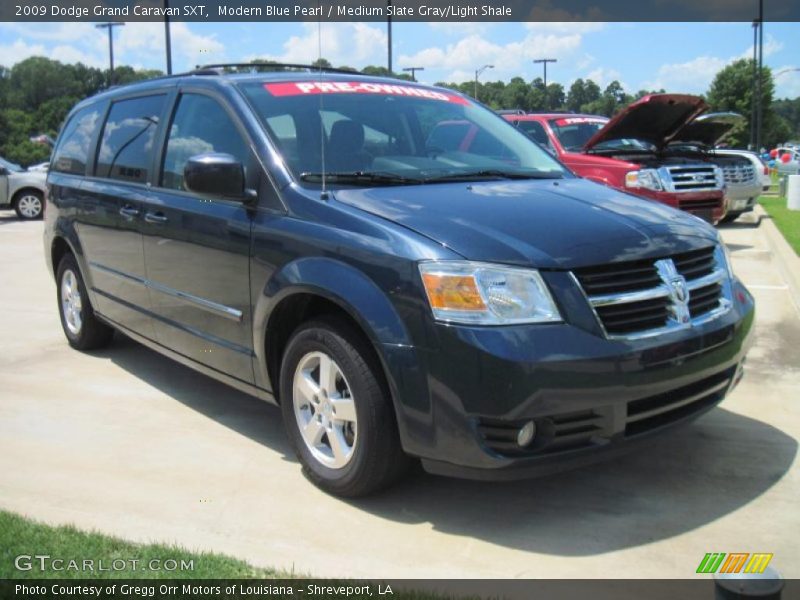 Modern Blue Pearl / Medium Slate Gray/Light Shale 2009 Dodge Grand Caravan SXT