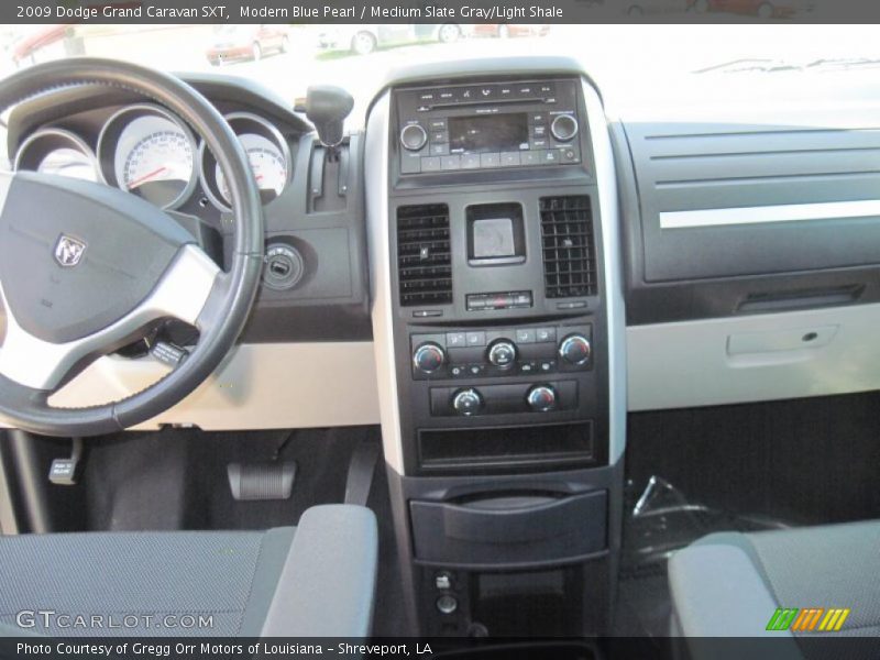 Modern Blue Pearl / Medium Slate Gray/Light Shale 2009 Dodge Grand Caravan SXT