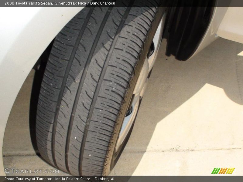 Silver Streak Mica / Dark Charcoal 2008 Toyota Yaris S Sedan