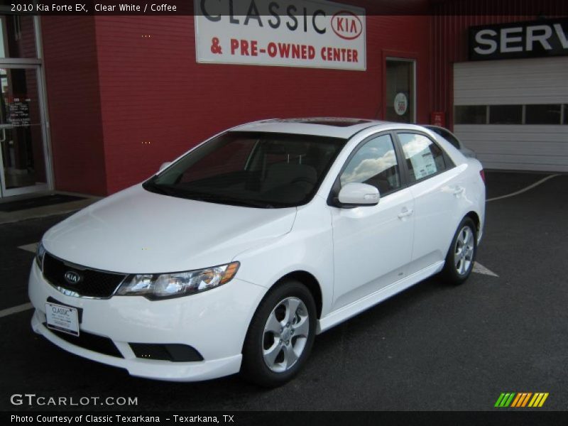 Clear White / Coffee 2010 Kia Forte EX