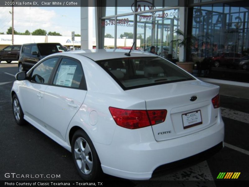 Clear White / Coffee 2010 Kia Forte EX