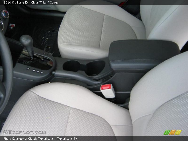 Clear White / Coffee 2010 Kia Forte EX