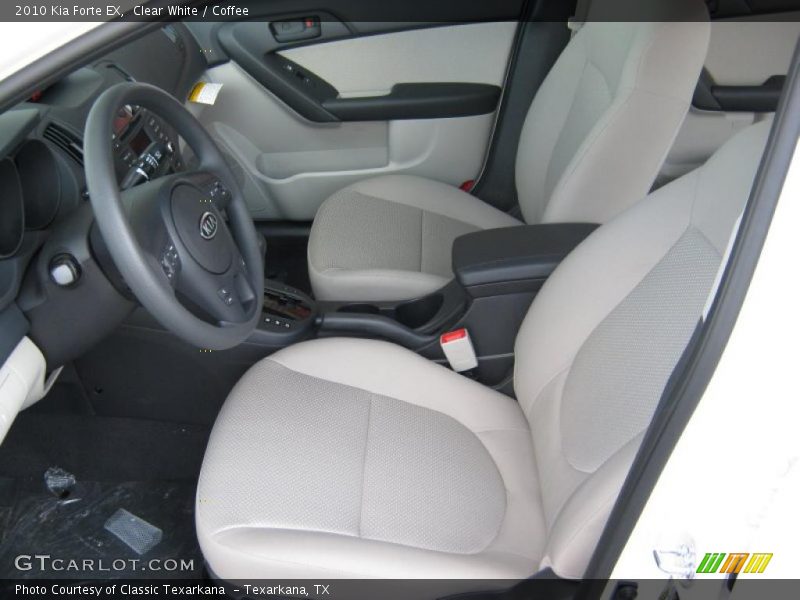 Clear White / Coffee 2010 Kia Forte EX