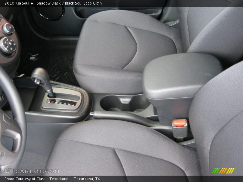 Shadow Black / Black Soul Logo Cloth 2010 Kia Soul +