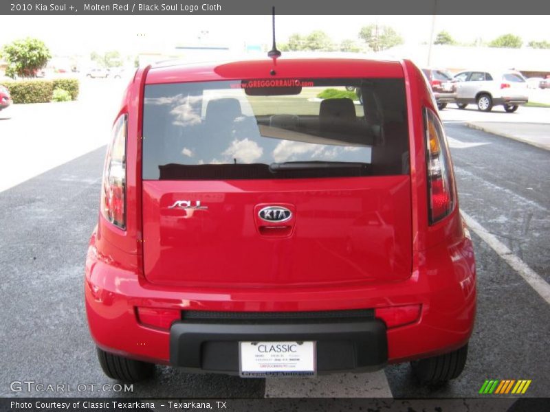 Molten Red / Black Soul Logo Cloth 2010 Kia Soul +