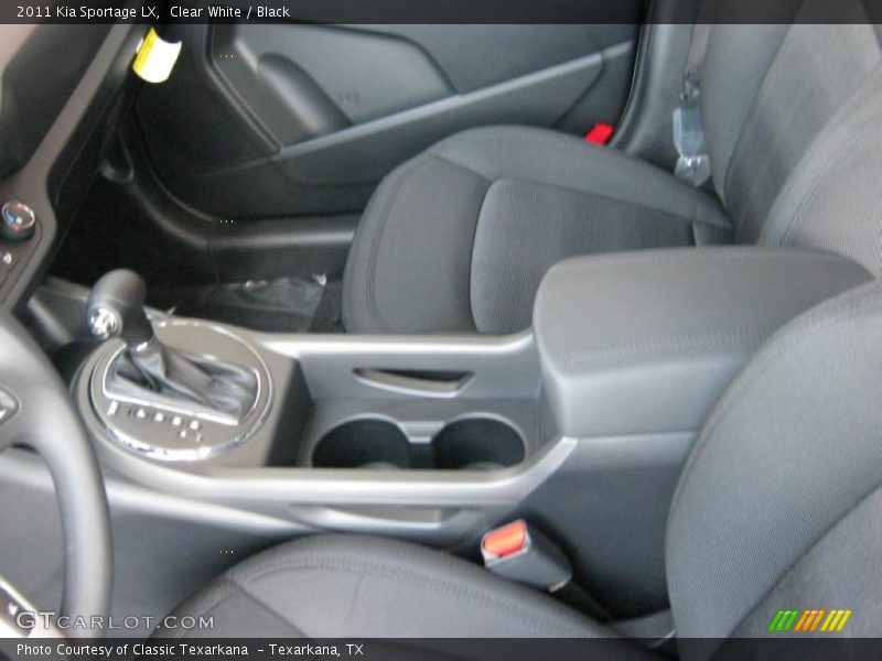 Clear White / Black 2011 Kia Sportage LX