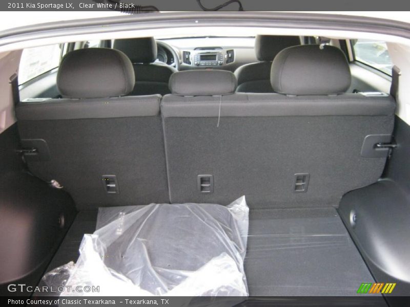 Clear White / Black 2011 Kia Sportage LX