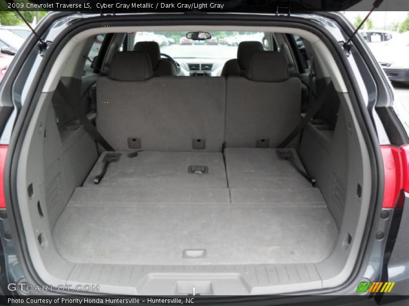 Cyber Gray Metallic / Dark Gray/Light Gray 2009 Chevrolet Traverse LS