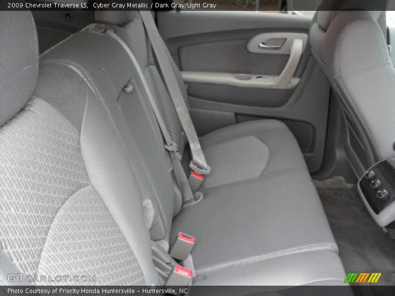Cyber Gray Metallic / Dark Gray/Light Gray 2009 Chevrolet Traverse LS