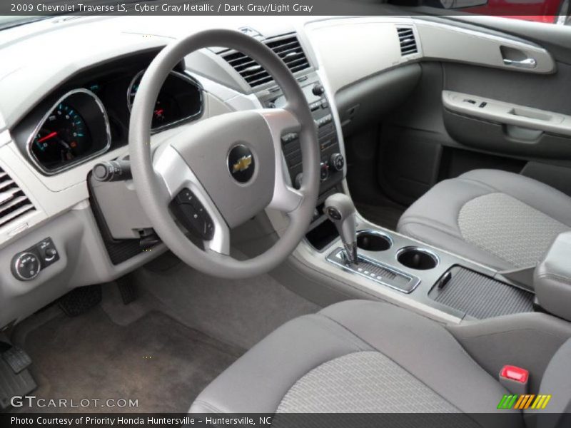 Cyber Gray Metallic / Dark Gray/Light Gray 2009 Chevrolet Traverse LS