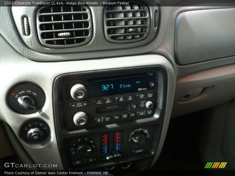 Indigo Blue Metallic / Medium Pewter 2003 Chevrolet TrailBlazer LS 4x4