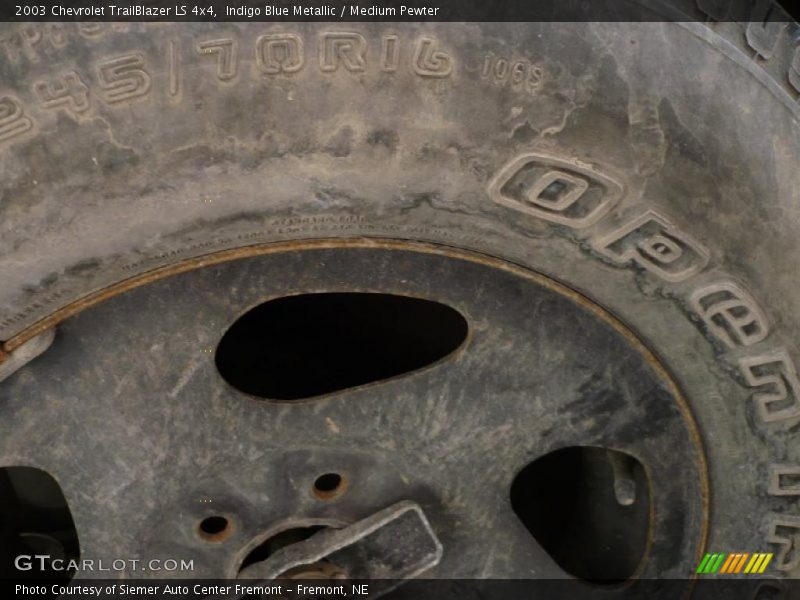 Indigo Blue Metallic / Medium Pewter 2003 Chevrolet TrailBlazer LS 4x4