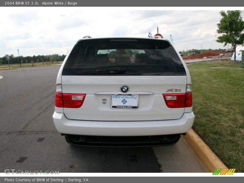 Alpine White / Beige 2004 BMW X5 3.0i