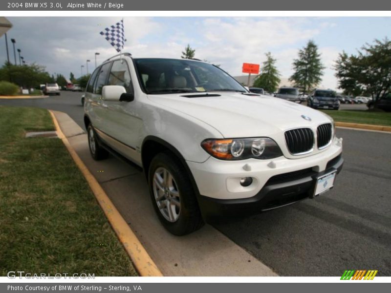 Alpine White / Beige 2004 BMW X5 3.0i