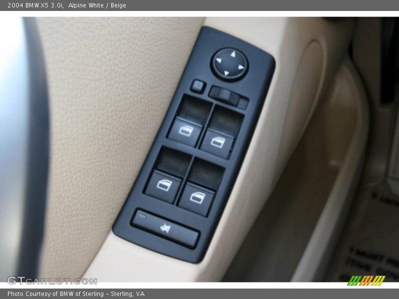 Alpine White / Beige 2004 BMW X5 3.0i