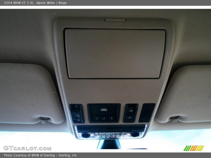 Alpine White / Beige 2004 BMW X5 3.0i