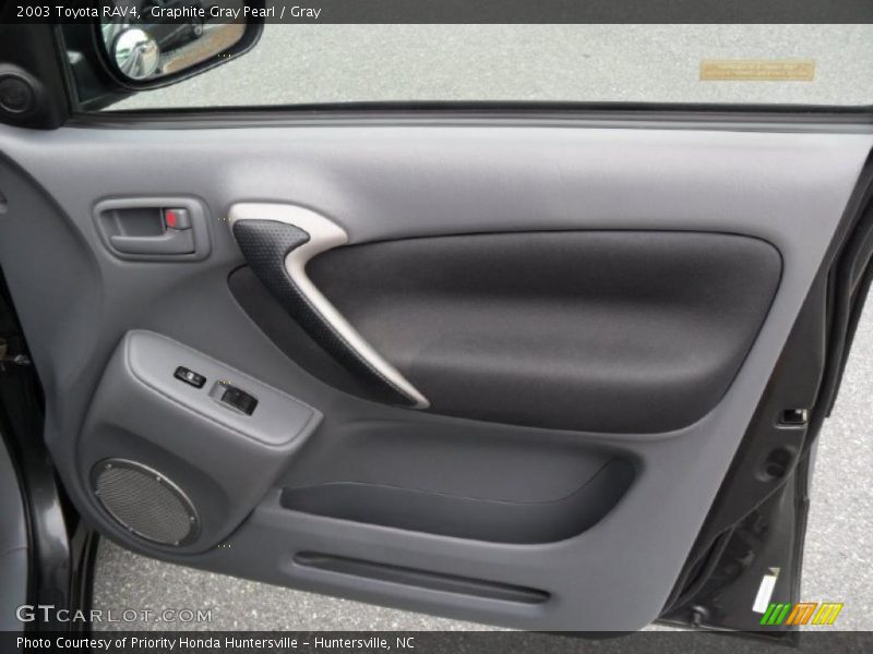 Graphite Gray Pearl / Gray 2003 Toyota RAV4