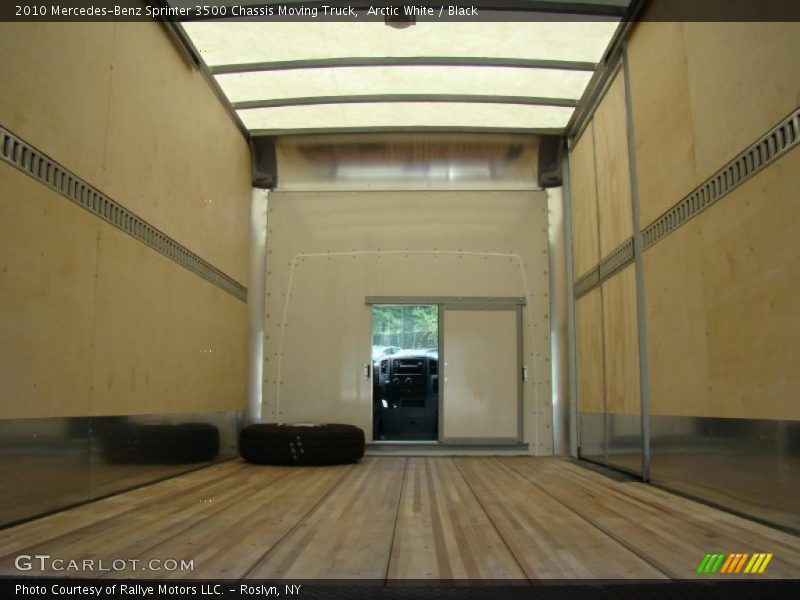 Arctic White / Black 2010 Mercedes-Benz Sprinter 3500 Chassis Moving Truck