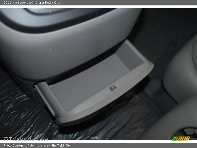 Claret Red / Gray 2011 Kia Sedona LX
