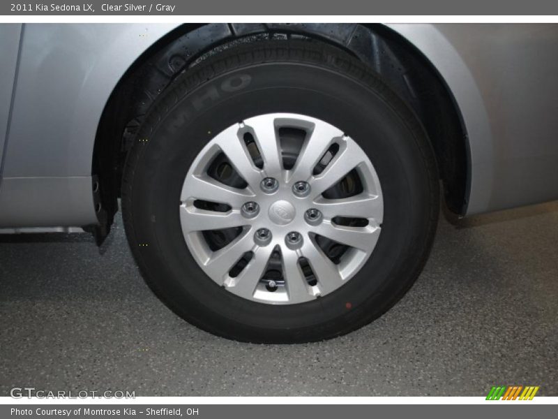 Clear Silver / Gray 2011 Kia Sedona LX