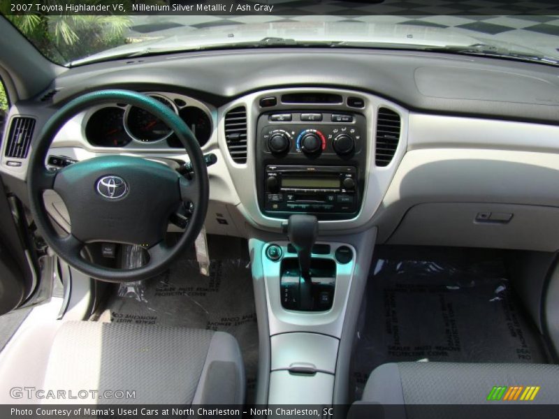 Millenium Silver Metallic / Ash Gray 2007 Toyota Highlander V6