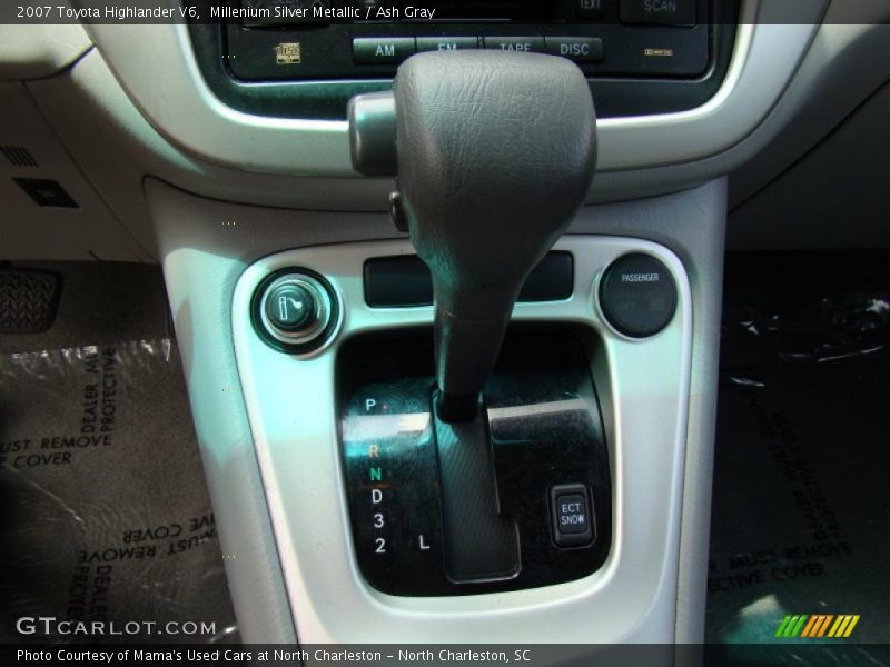 Millenium Silver Metallic / Ash Gray 2007 Toyota Highlander V6