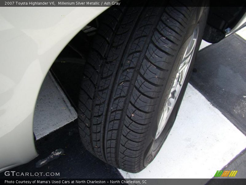 Millenium Silver Metallic / Ash Gray 2007 Toyota Highlander V6
