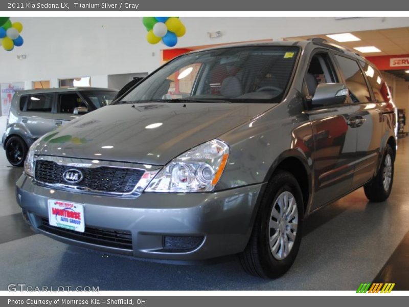 Titanium Silver / Gray 2011 Kia Sedona LX