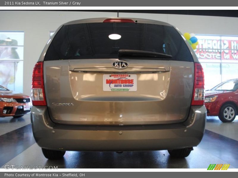 Titanium Silver / Gray 2011 Kia Sedona LX