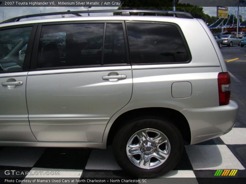 Millenium Silver Metallic / Ash Gray 2007 Toyota Highlander V6