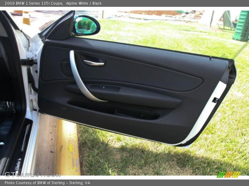 Alpine White / Black 2009 BMW 1 Series 135i Coupe